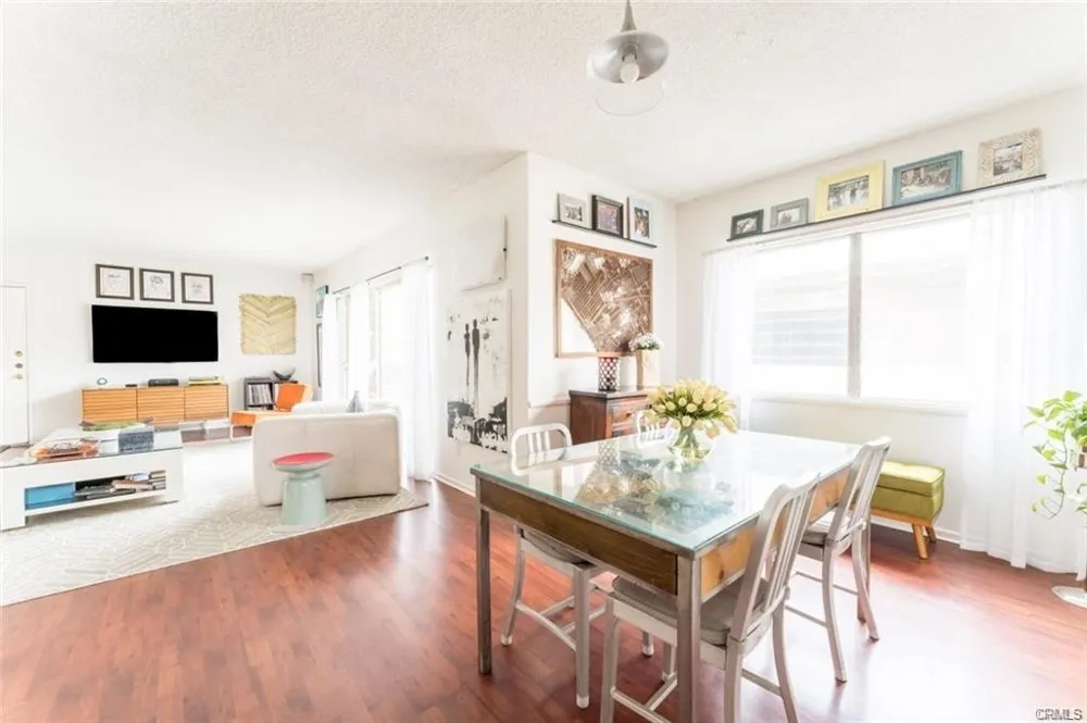 943 19th Santa Monica, CA 90403