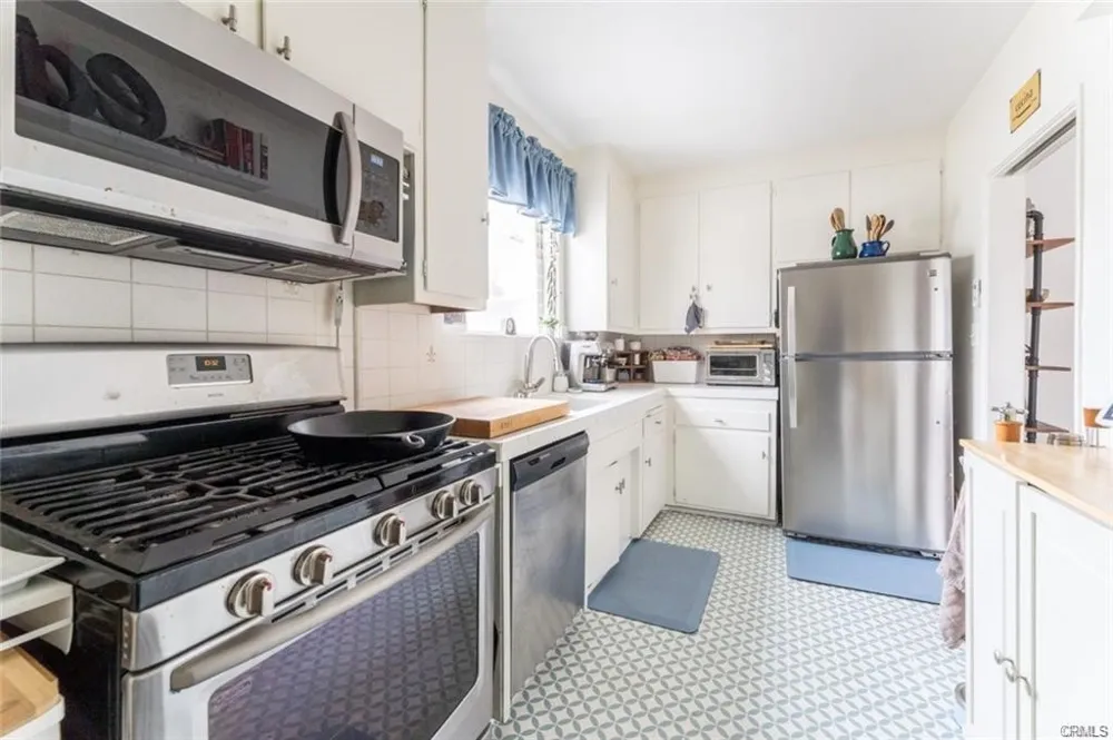 943 19th Santa Monica, CA 90403