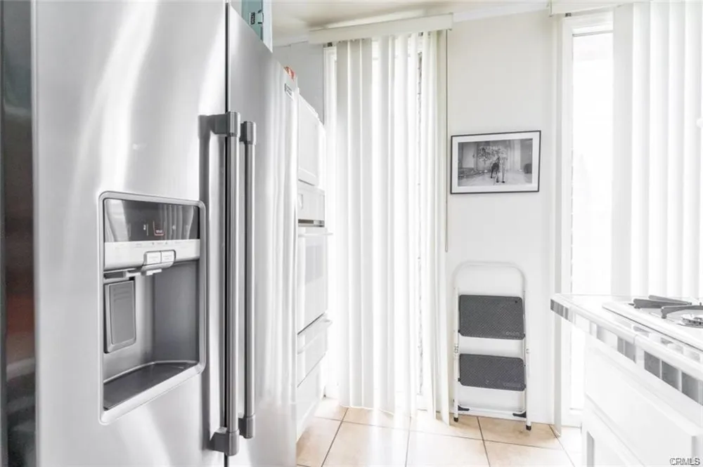 943 19th Santa Monica, CA 90403