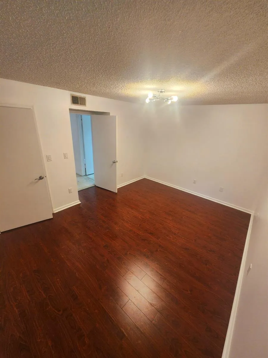 1020 Crystal Way #C Delray Beach, FL 33444