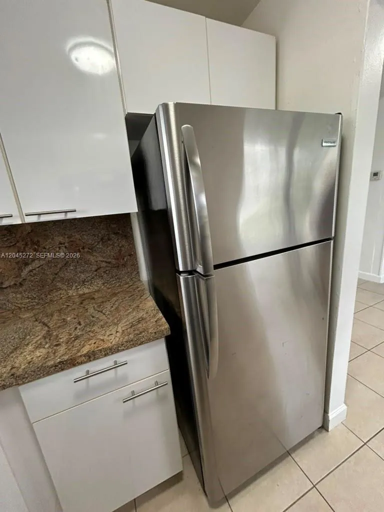 2435 Van Buren St #APT 1B Hollywood, FL 33020