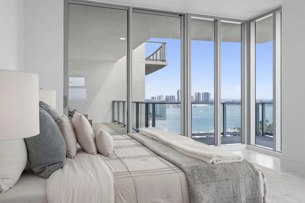 220 Lake Shore Drive #1523 Lake Park, FL 33403