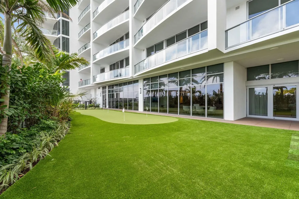 220 Lake Shore Drive #1523 Lake Park, FL 33403