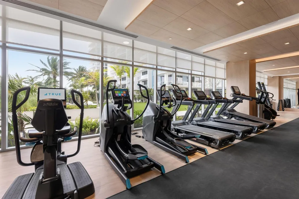 220 Lake Shore Drive #1523 Lake Park, FL 33403
