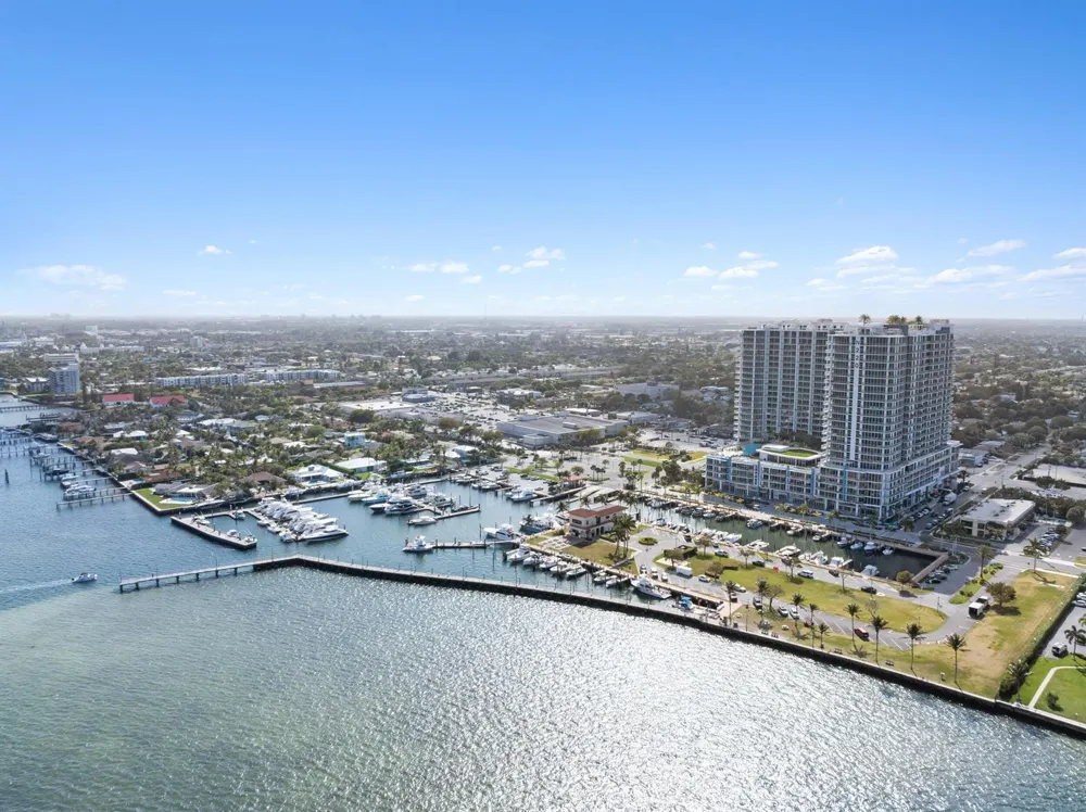 220 Lake Shore Drive #1523 Lake Park, FL 33403