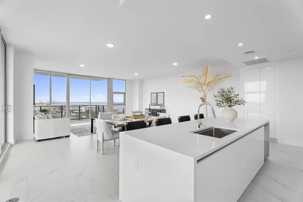 220 Lake Shore Drive #1523 Lake Park, FL 33403