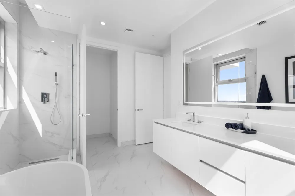 220 Lake Shore Drive #1523 Lake Park, FL 33403