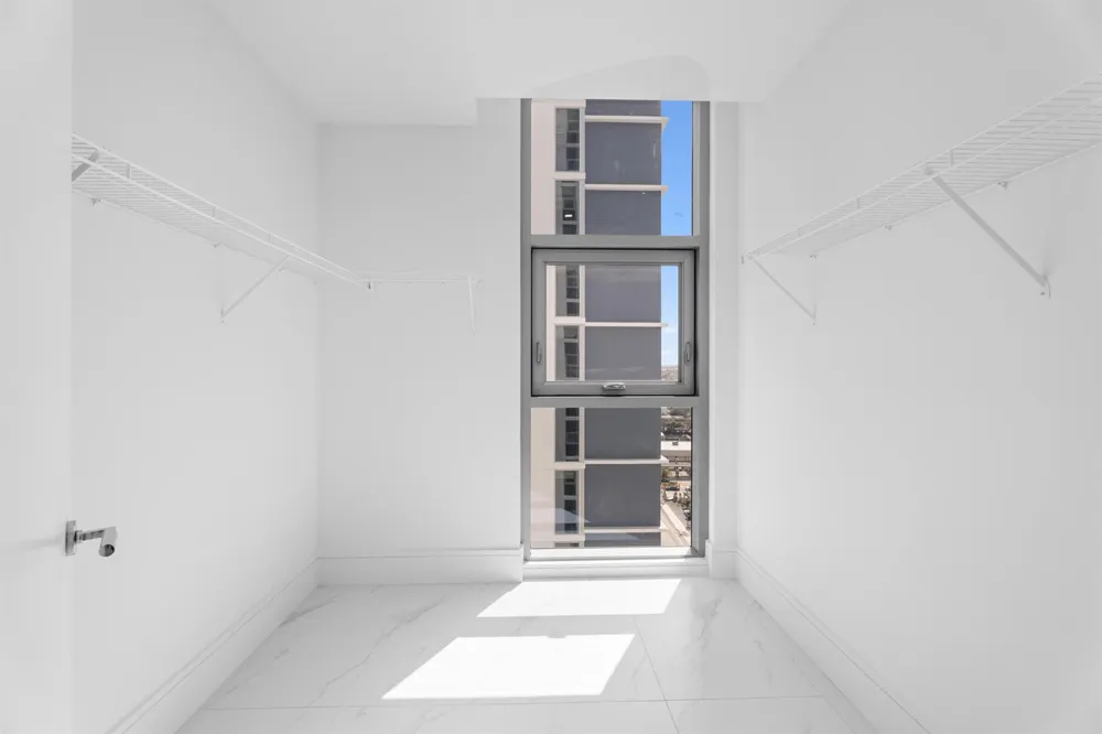 220 Lake Shore Drive #1523 Lake Park, FL 33403