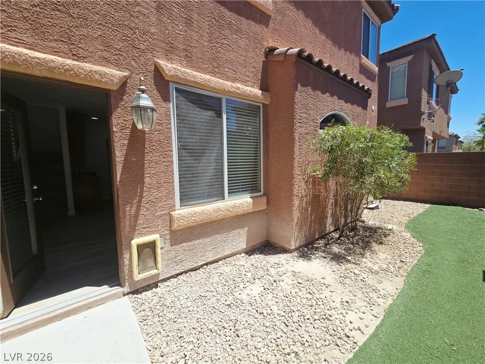 8237 Brilliant Pompon Place Las Vegas, NV 89166