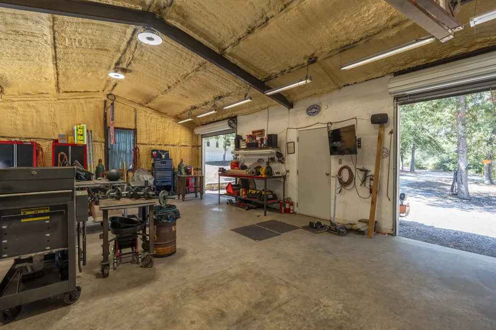 220 Clydesdale Drive Dale, TX 78616