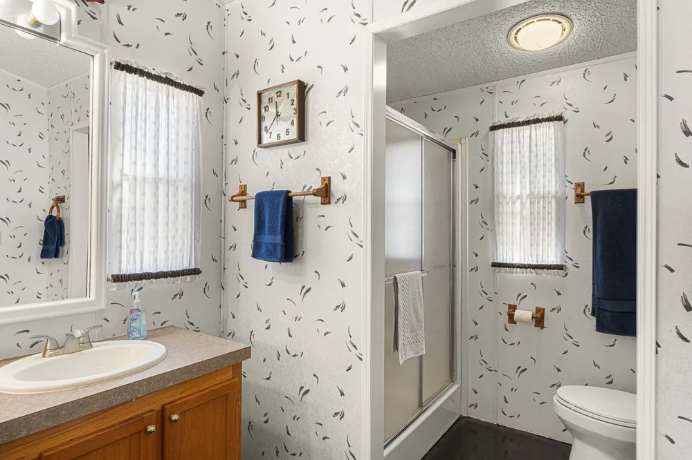 220 Clydesdale Drive Dale, TX 78616