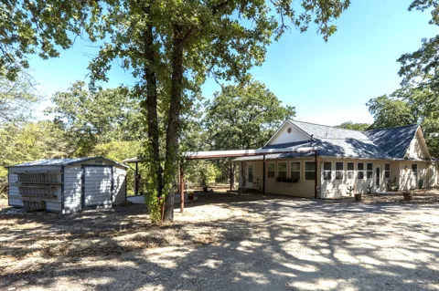220 Clydesdale Drive