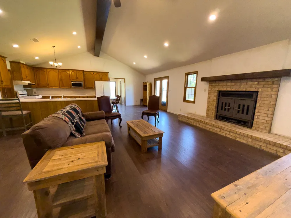 950 County Road 126 Moran, TX 76464