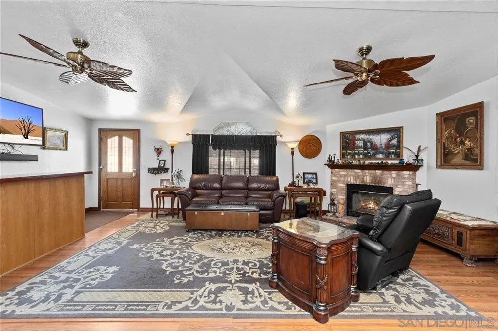 2285 Tierra Heights Rd Boulevard, CA 91905
