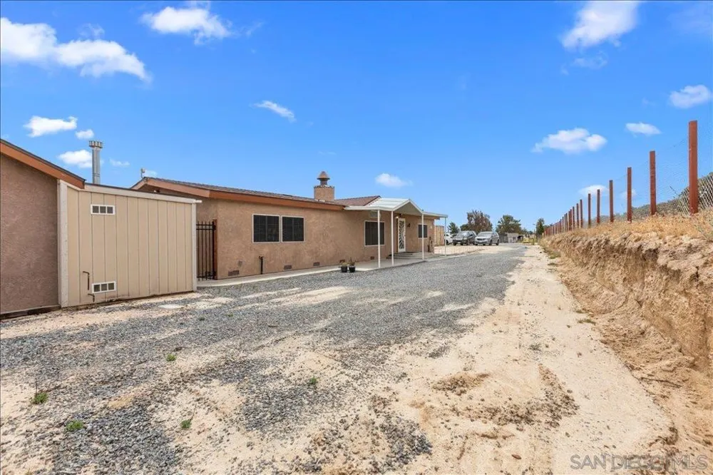 2285 Tierra Heights Rd Boulevard, CA 91905
