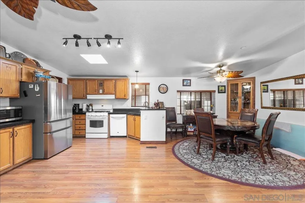 2285 Tierra Heights Rd Boulevard, CA 91905