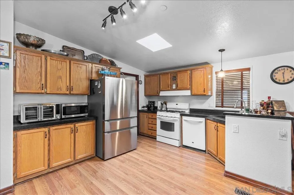 2285 Tierra Heights Rd Boulevard, CA 91905