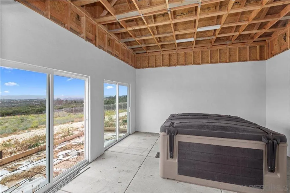 2285 Tierra Heights Rd Boulevard, CA 91905