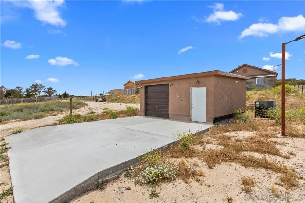2285 Tierra Heights Rd Boulevard, CA 91905
