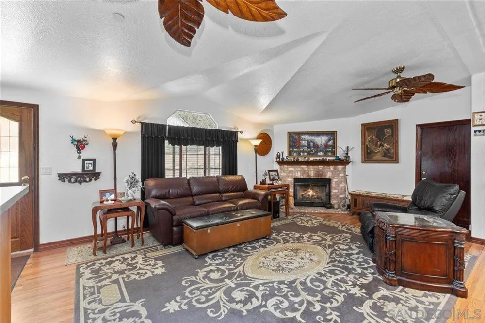 2285 Tierra Heights Rd Boulevard, CA 91905