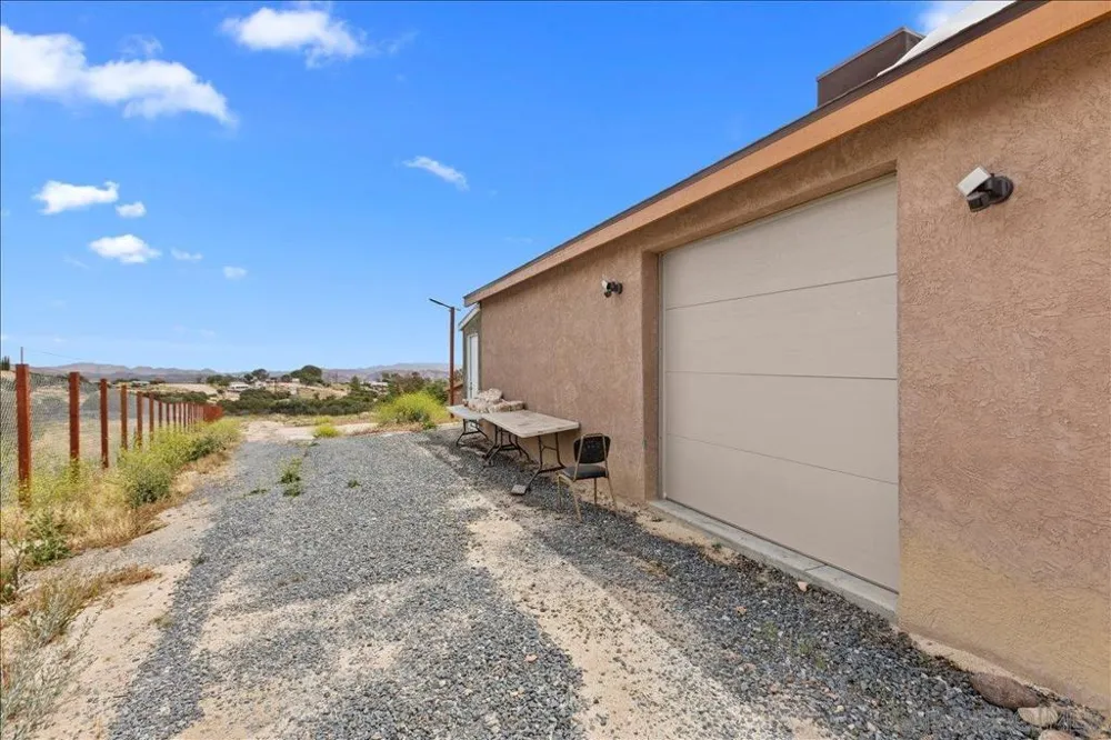 2285 Tierra Heights Rd Boulevard, CA 91905