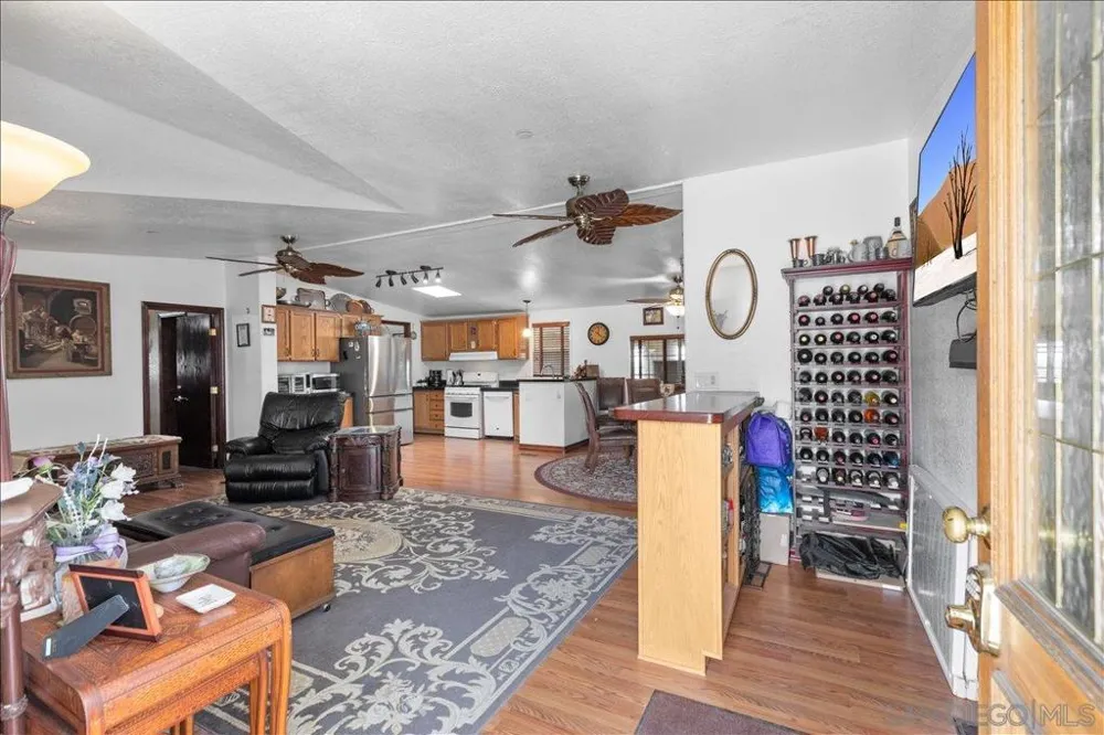 2285 Tierra Heights Rd Boulevard, CA 91905