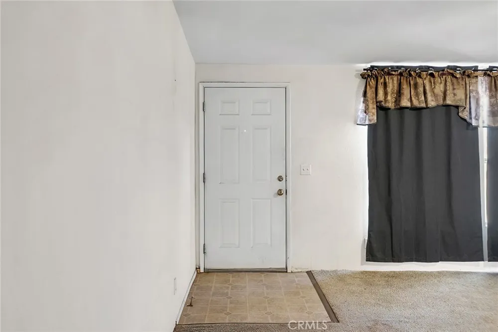 7625 Saratoga Phelan, CA 92371