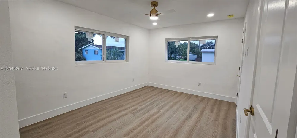1233 SW AVENUE C PL Belle Glade, FL 33430