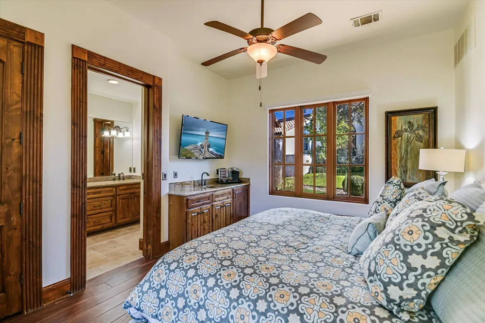 252 LA SERENA LOOP Horseshoe Bay, TX 78657