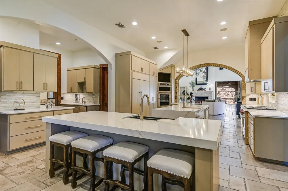 252 LA SERENA LOOP Horseshoe Bay, TX 78657