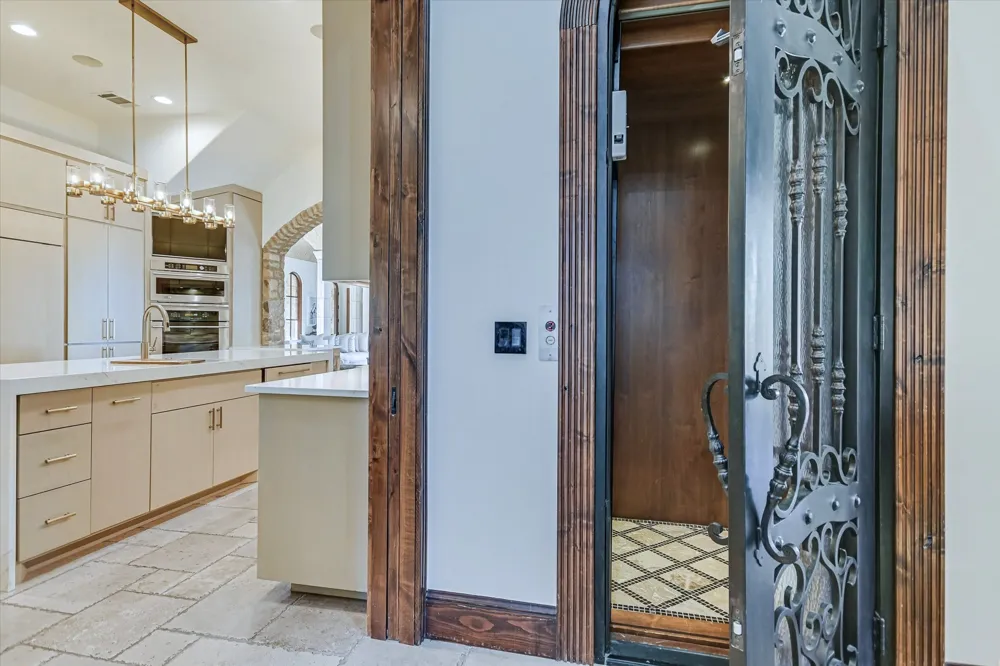 252 LA SERENA LOOP Horseshoe Bay, TX 78657