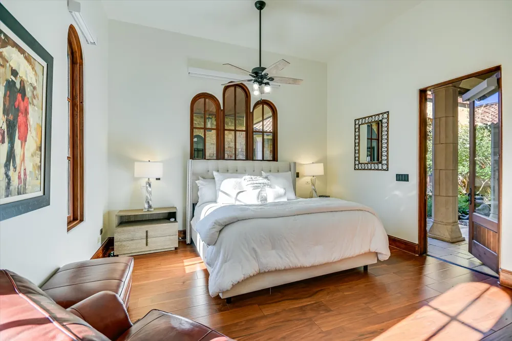 252 LA SERENA LOOP Horseshoe Bay, TX 78657