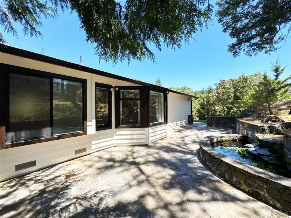 16990 Old Boy Scout Willits, CA 95490
