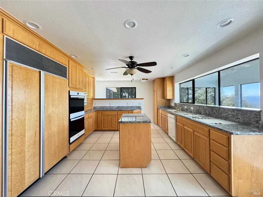 16990 Old Boy Scout Willits, CA 95490