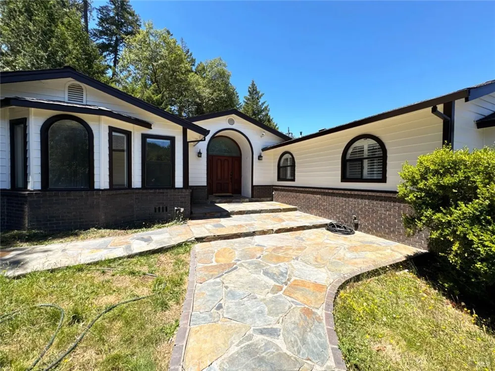 16990 Old Boy Scout Willits, CA 95490