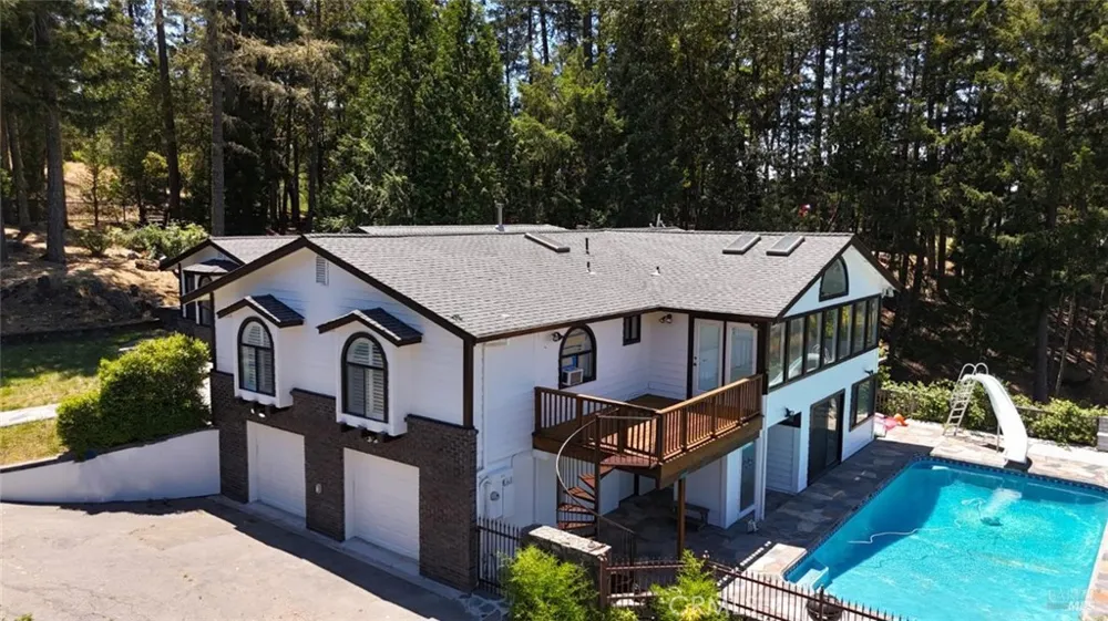 16990 Old Boy Scout Willits, CA 95490