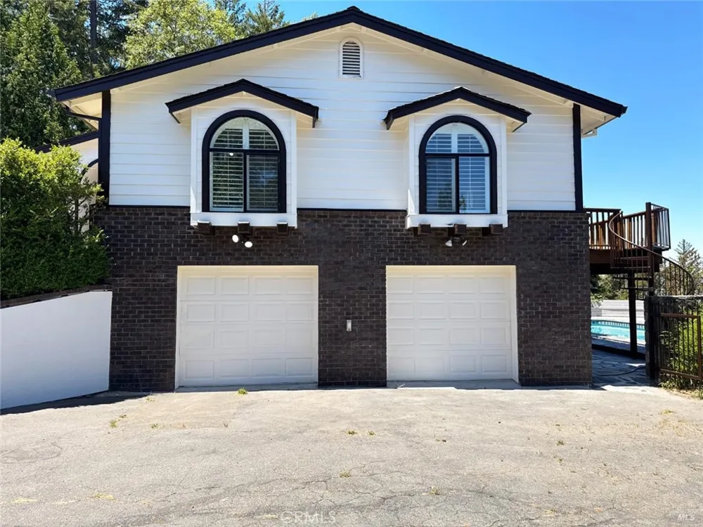 16990 Old Boy Scout Willits, CA 95490