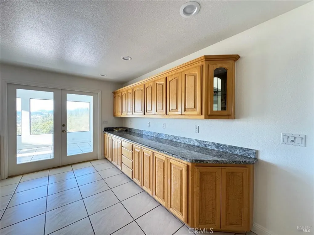 16990 Old Boy Scout Willits, CA 95490