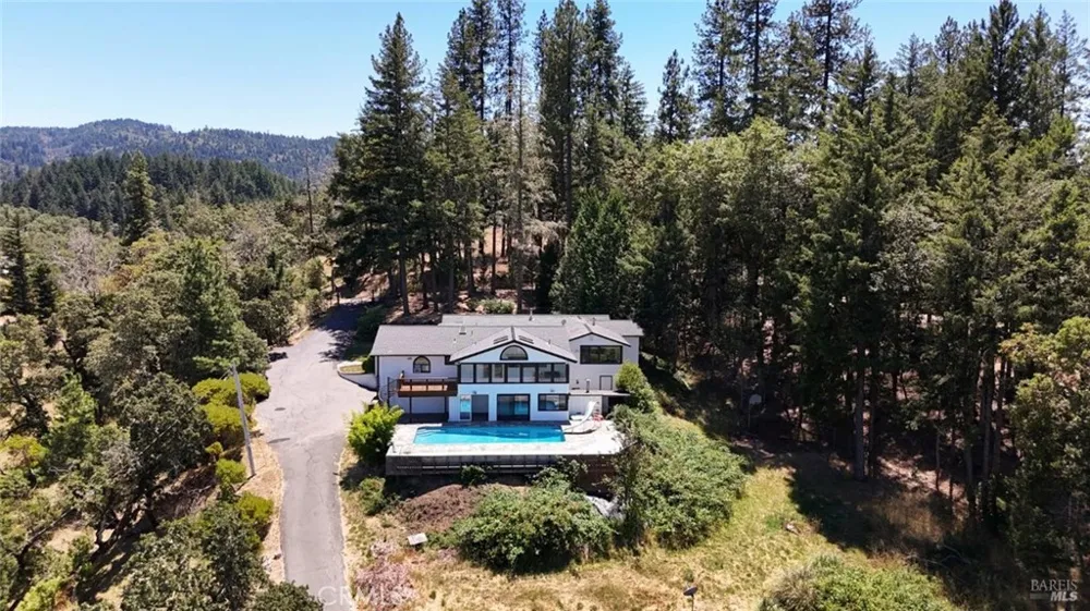 16990 Old Boy Scout Willits, CA 95490