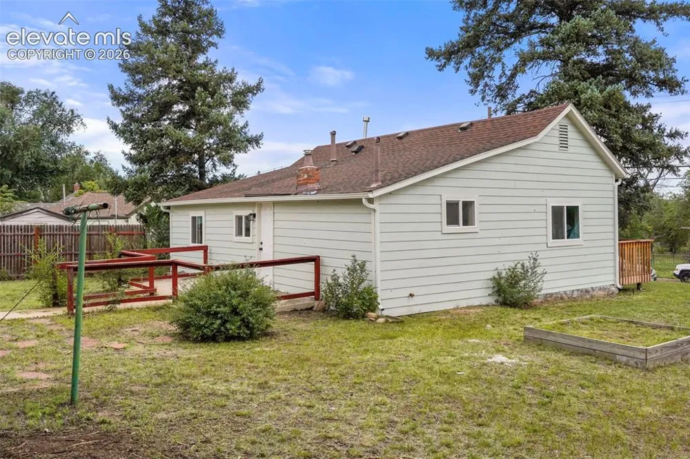 22 W Mill Street Colorado Springs, CO 80903