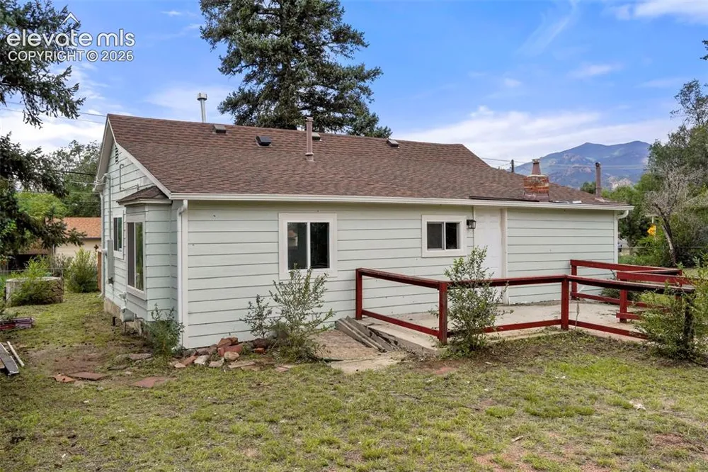 22 W Mill Street Colorado Springs, CO 80903