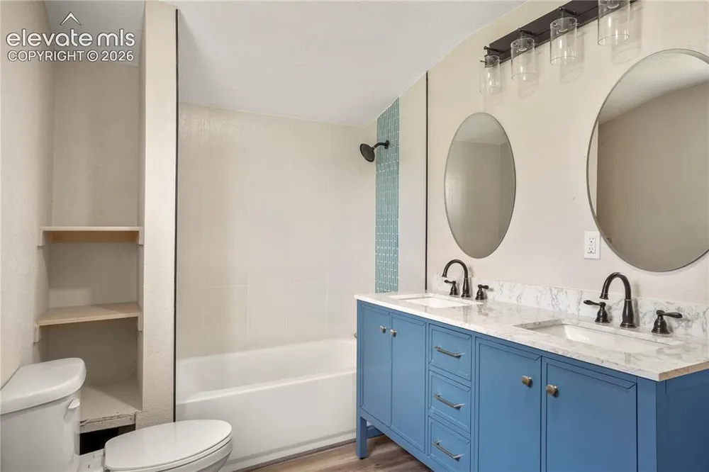 22 W Mill Street Colorado Springs, CO 80903