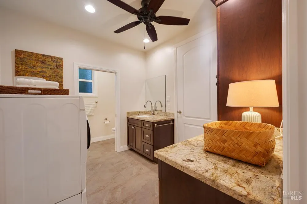 22130 Umland Circle Jenner, CA 95450