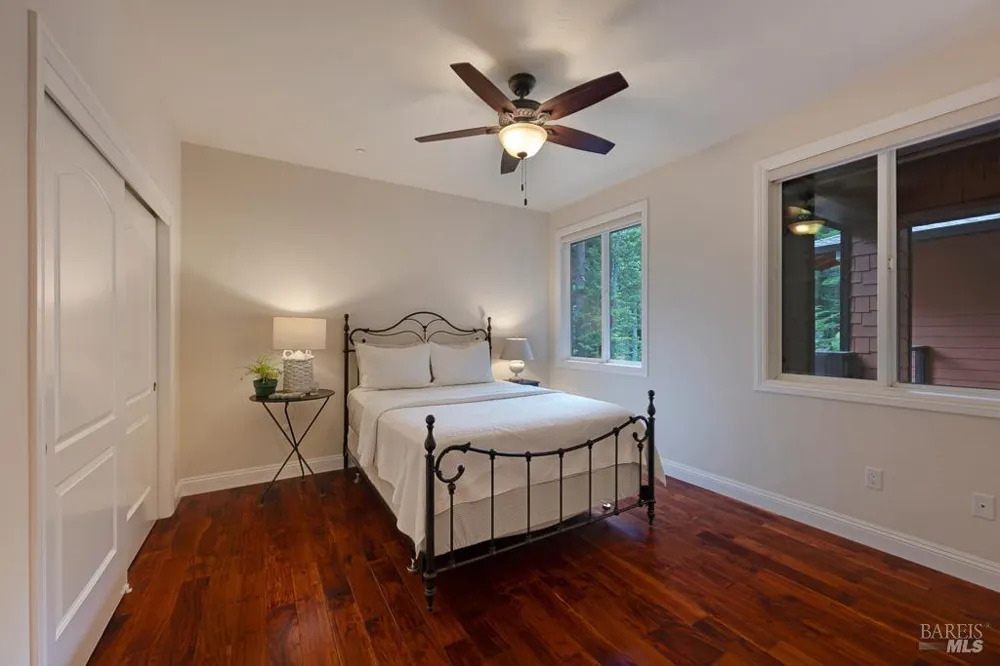 22130 Umland Circle Jenner, CA 95450