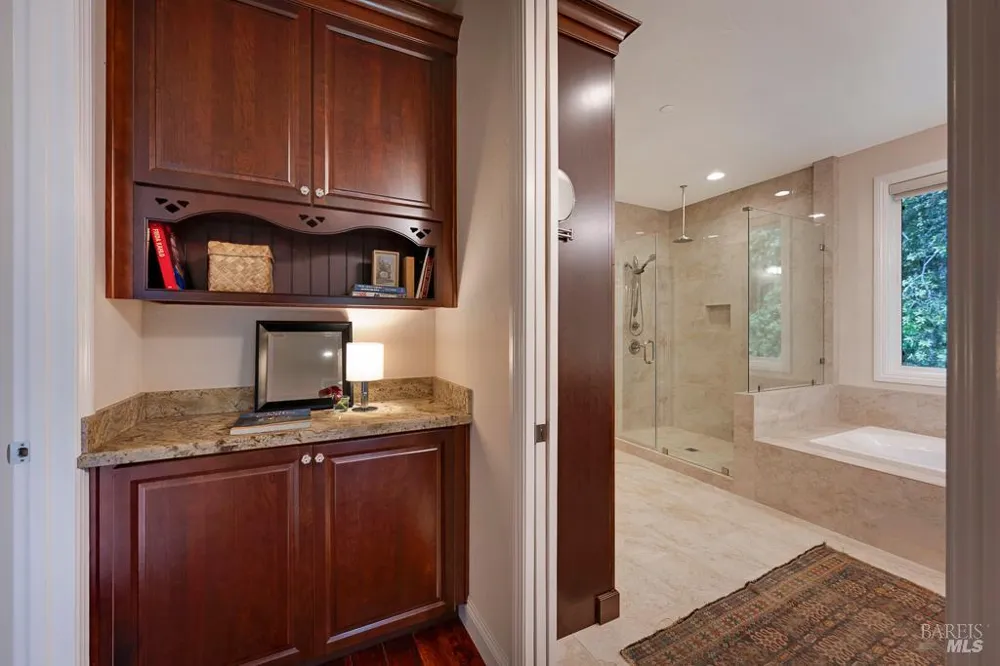 22130 Umland Circle Jenner, CA 95450