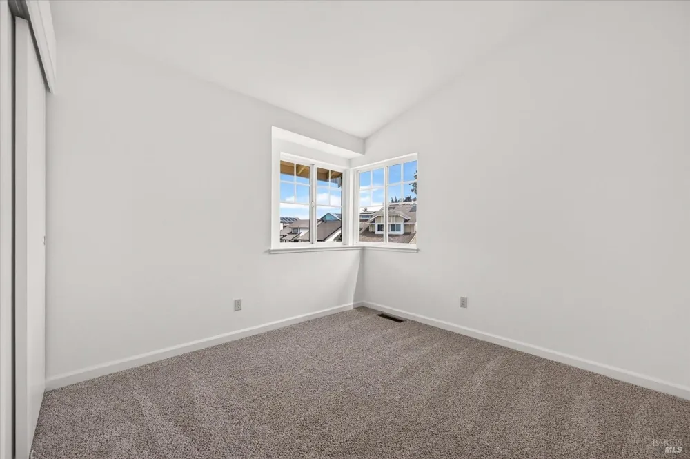 136 Crownpointe Drive Vallejo, CA 94591