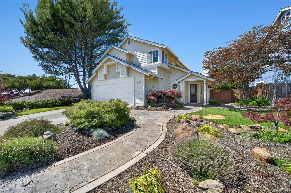 136 Crownpointe Drive Vallejo, CA 94591