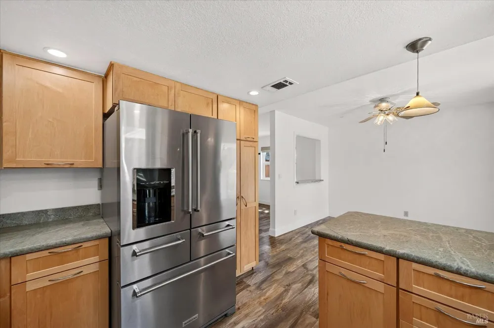 136 Crownpointe Drive Vallejo, CA 94591