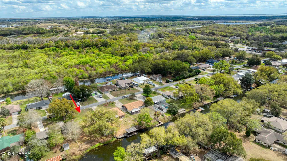 Lois Drive Tavares, FL 32778