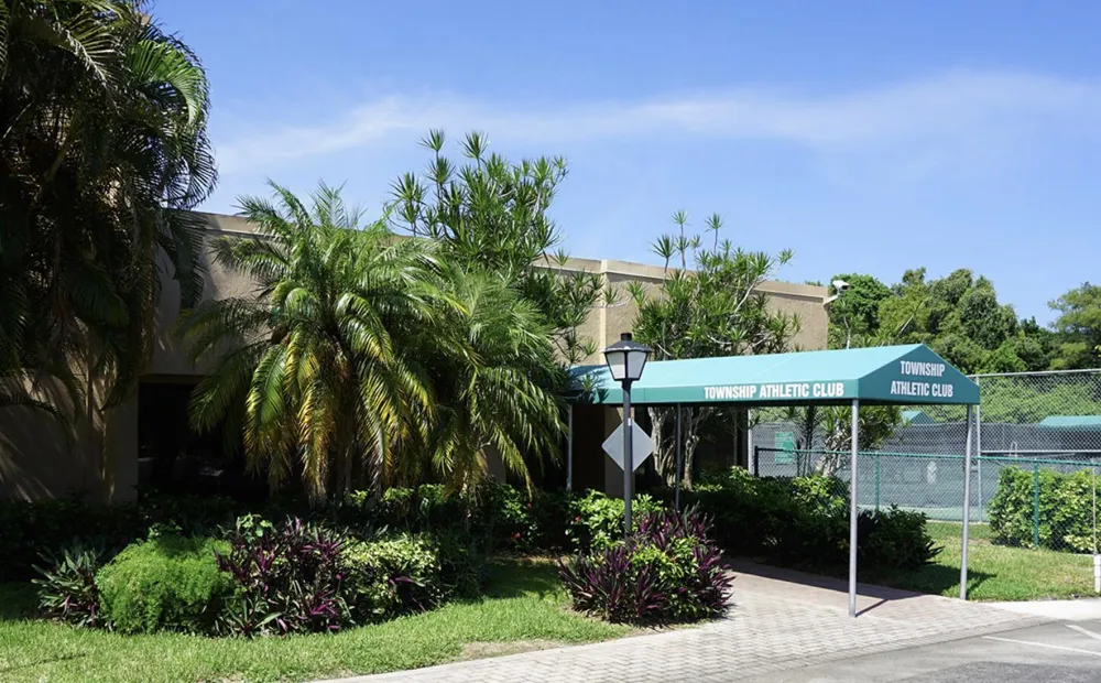 4393 Carambola Circle Coconut Creek, FL 33066